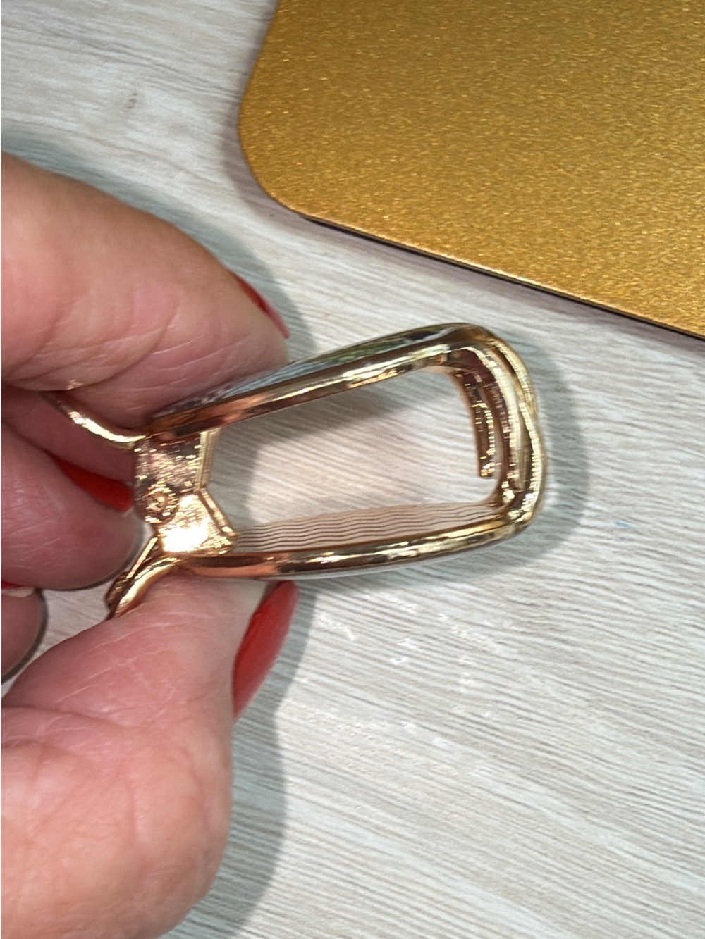 Gucci bloom up cycled small hair claw clip brand new !! - Picture 4 of 6